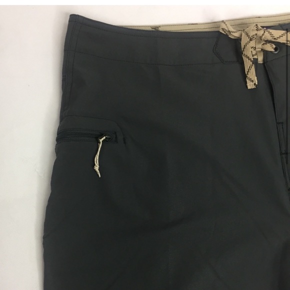 Patagonia Men’s charcoal Stretch Planing 10” inseam Board Shorts 40 - Picture 13 of 13